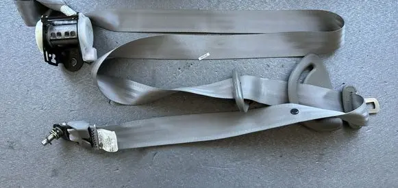 Nissan Patrol Y61 Third row seat belt 89844VB300