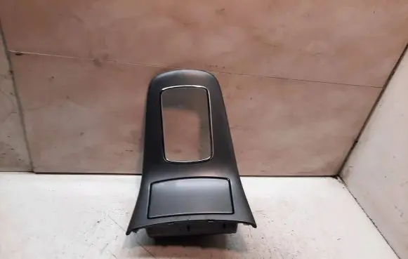 Toyota Avensis T250 Car ashtray 8493l