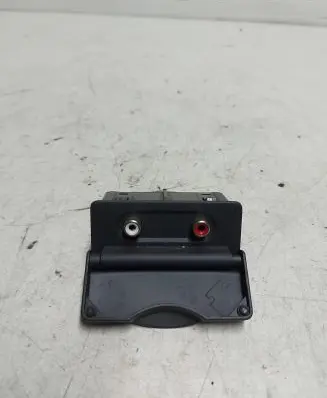 Renault Megane III AUX in-socket connector 280230001R SVD0GRU
