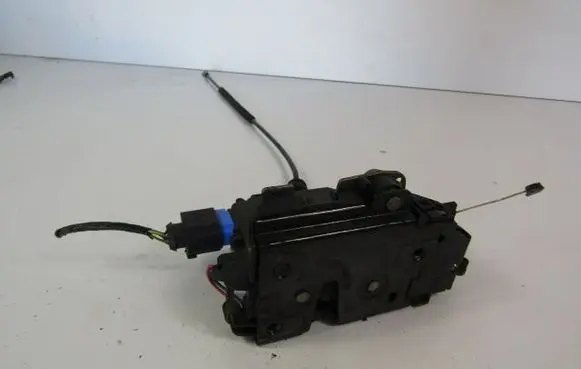 Seat Ibiza III (6L) Front door lock 