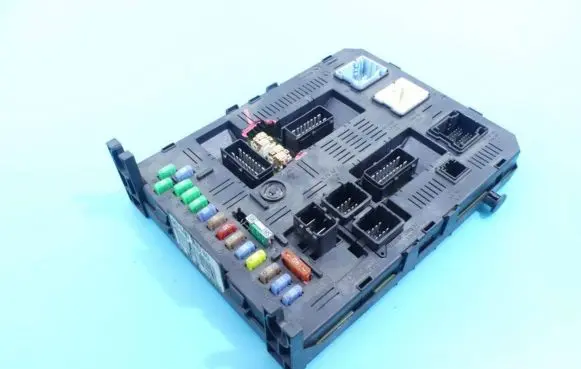 Citroen C5 Central body control module 9656530580 IMPRK1025029