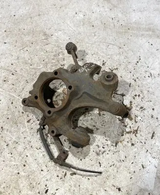 Hyundai Santa Fe Rear wheel hub spindle/knuckle 