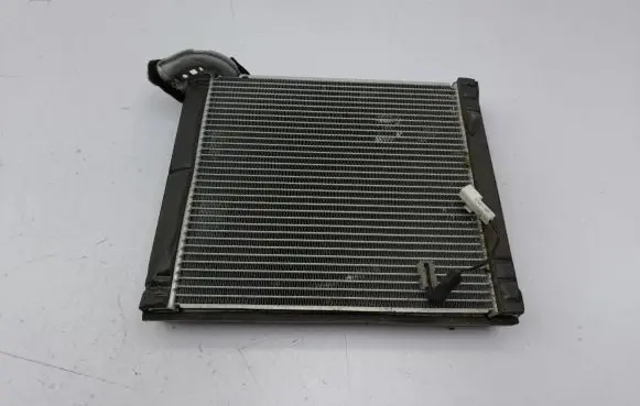 Toyota RAV 4 (XA30) Air conditioning (A/C) radiator (interior) 