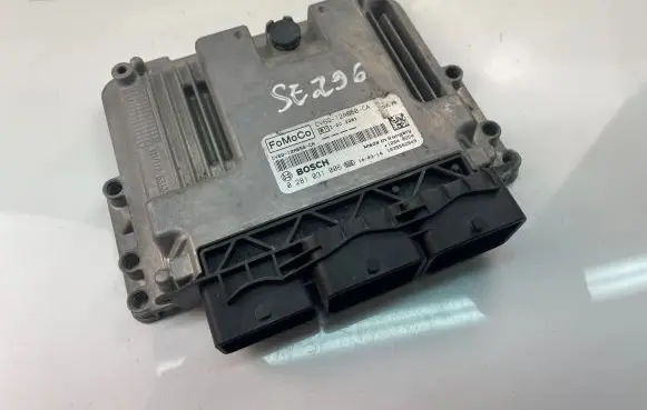 Ford Focus Engine control unit/module ECU CV6Q12A650CA 0281031006