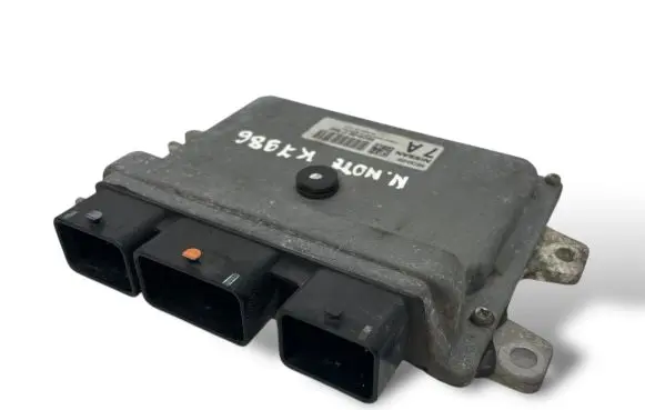 Nissan Note (E11) Engine control unit/module MEC93050