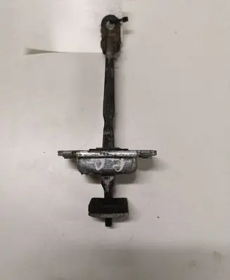 KIA Sportage Front door check strap stopper