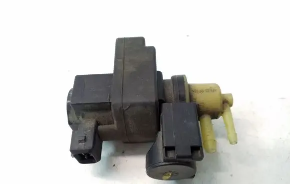 Hyundai ix35 Turbo solenoid valve 351202A900