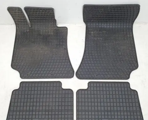 Opel Vectra C Car floor mat set 