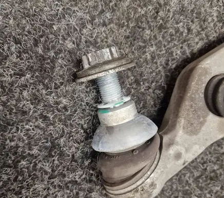 Mercedes-Benz SL R231 Front control arm A2313303900