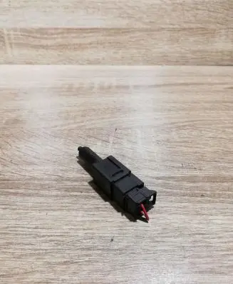 Nissan Murano Z50 Brake pedal sensor switch 5208u