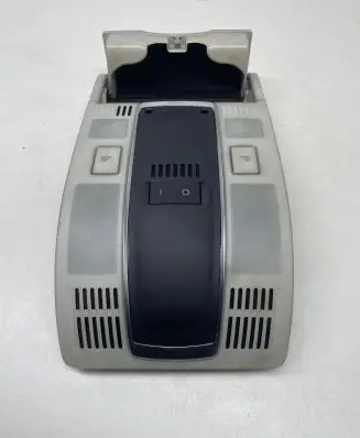 Audi A6 S6 C6 4F Front seat light 4F0951177 70103105 4F0910177
