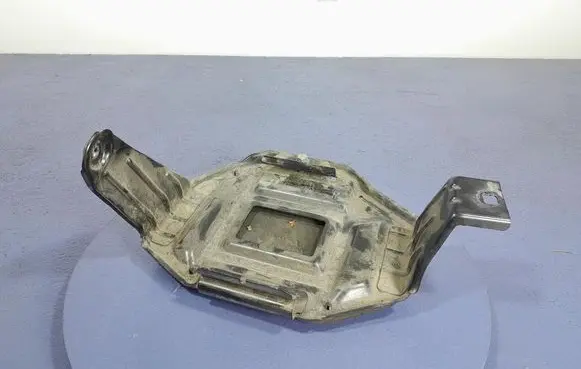 Battery box tray