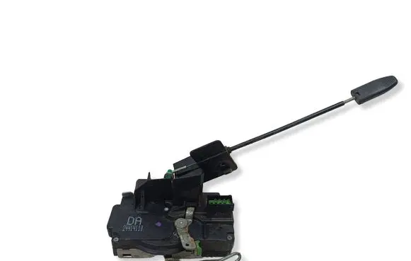 Opel Vectra B Front door lock 24414110