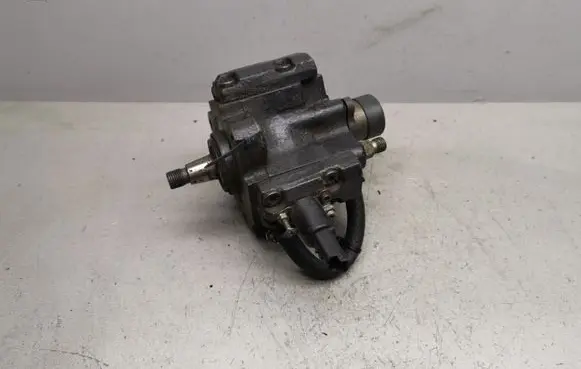Peugeot 607 Fuel injection high pressure pump 0445010021 0281002493