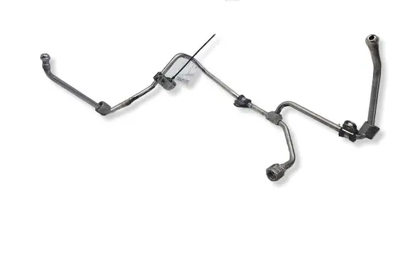 Audi Q7 4L Fuel injector supply line/pipe 1234