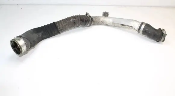 Audi Q7 4L Intercooler hose/pipe 7L8145942A