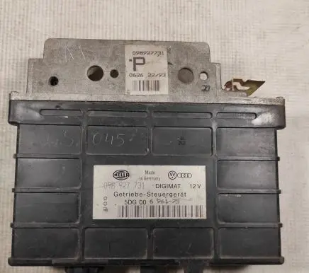 Volkswagen Transporter - Caravelle T4 Gearbox control unit/module 098927731 5DG00696175