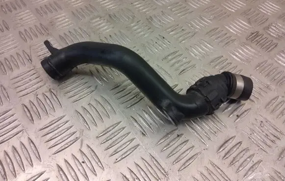 BMW 1 E82 E88 Engine coolant pipe/hose 7800583