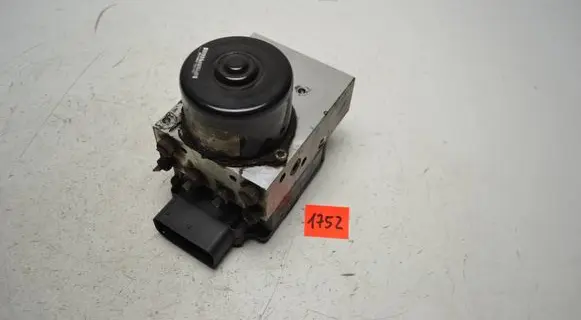 Ford Focus ABS Pump 98AG2C285AC 5WK8447