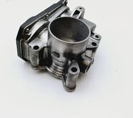 Renault Clio III Throttle valve 8200284968