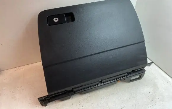 Volkswagen PASSAT B8 Glove box set 3G1857097N