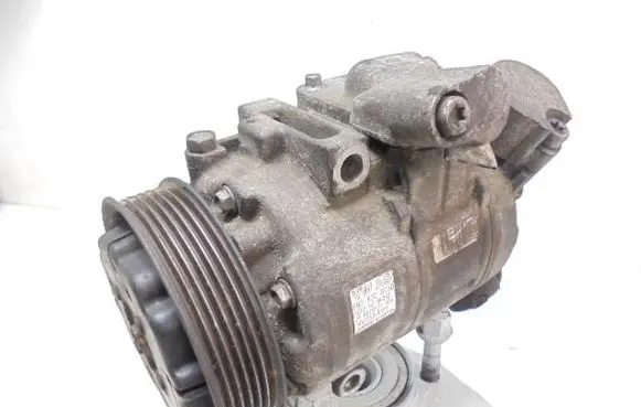 Skoda Fabia Mk1 (6Y) Air conditioning (A/C) compressor (pump) 6Q0820803D