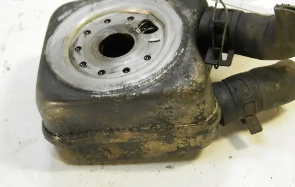 Skoda Felicia I Engine oil radiator 