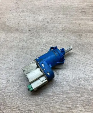 Brake pedal sensor switch