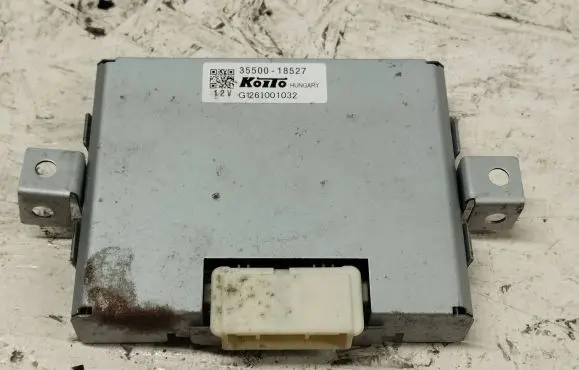 Toyota Avensis T270 Other control units/modules 3550018527