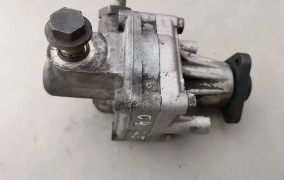 Audi A6 S6 C4 4A Power steering pump 048145155F 6074448 701955205