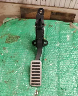 Hyundai Kona I Accelerator throttle pedal