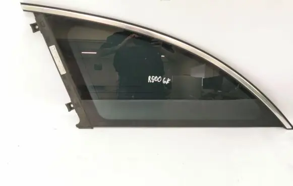 Mercedes-Benz R W251 Rear side window A2516703350