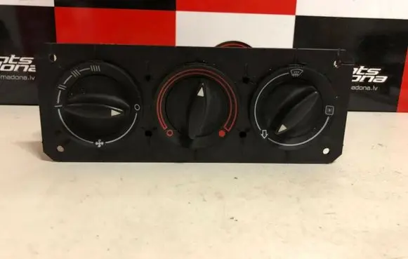 Audi A4 S4 B5 8D Climate control unit