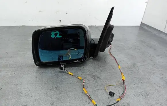 BMW X5 E53 Front door electric wing mirror