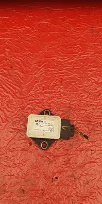 Land Rover Discovery 3 - LR3 ESP acceleration yaw rate sensor 0265005654