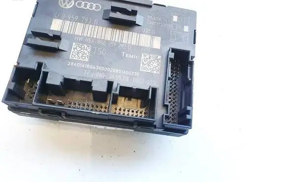 Audi Q7 4L Door control unit/module 4F0959793R 8K0959793D