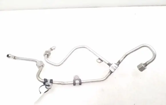 Audi A4 S4 B7 8E 8H Fuel injector supply line/pipe 06E127501F