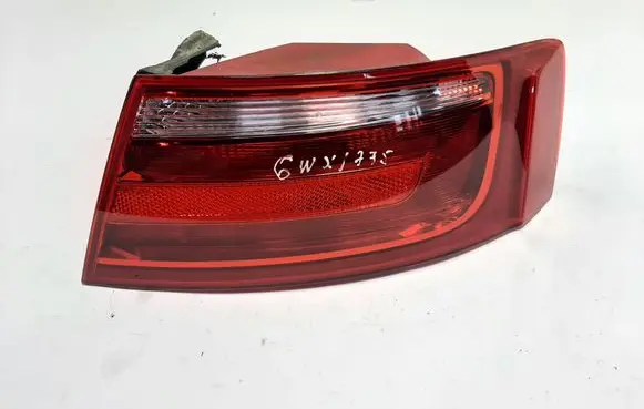 Audi A5 8T 8F Rear/tail lights 8T0945096