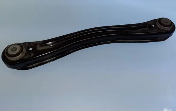 Mercedes-Benz ML W166 Rear control arm A1663520405