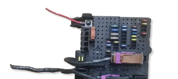 Volvo V70 Fuse module 30786646