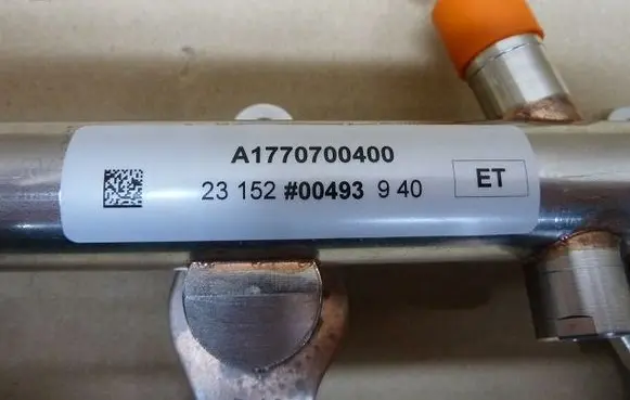 Mercedes-Benz X-class W470 Fuel injector A1770700400