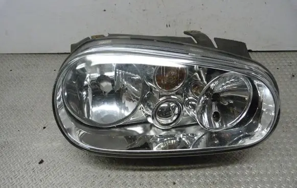 Volkswagen Golf IV Headlight/headlamp 