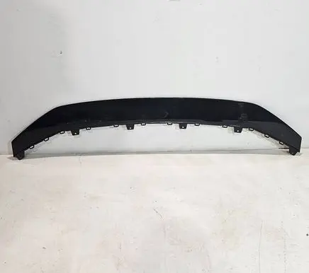 Audi RS6 C8 Front bumper lip 4K8807717B