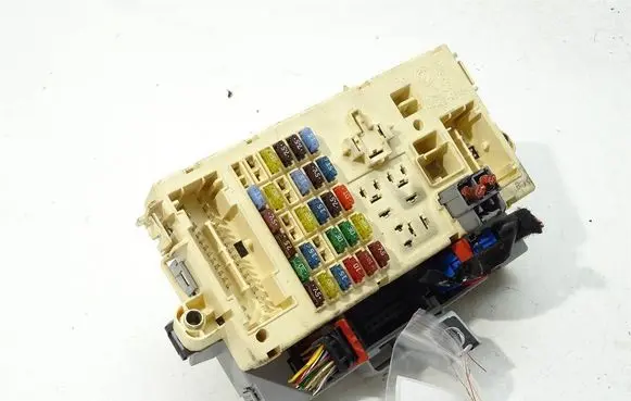 Fiat Stilo Fuse box set 46797609