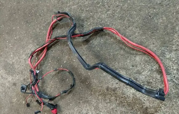 BMW X5 E70 Positive cable (battery) 9292883 10299011