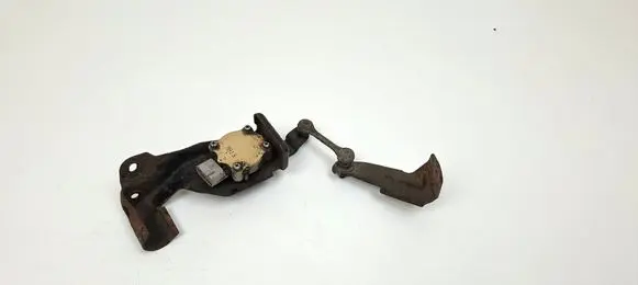 Toyota Prius (XW20) Headlight/headlamp level sensor 7B13