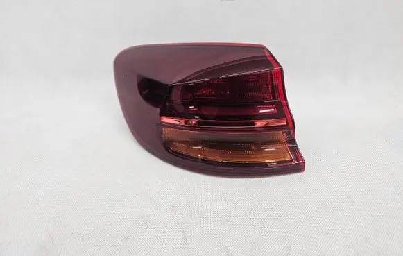 KIA Ceed Rear/tail lights 92401J7100