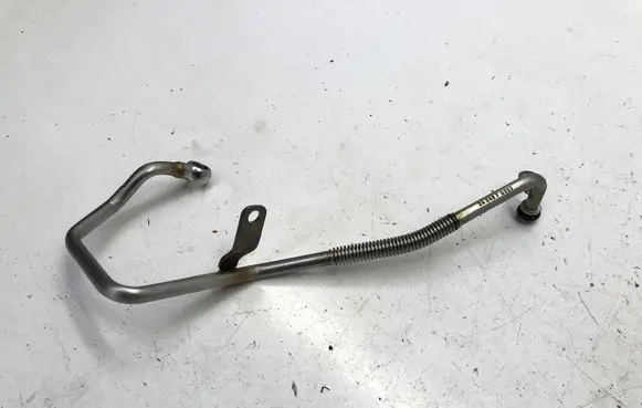 Mercedes-Benz GLA H247 Turbo turbocharger oiling pipe/hose A2820900201