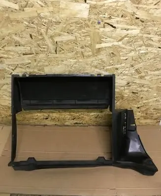 Mercedes-Benz C W202 Intercooler air guide/duct channel 2025050930
