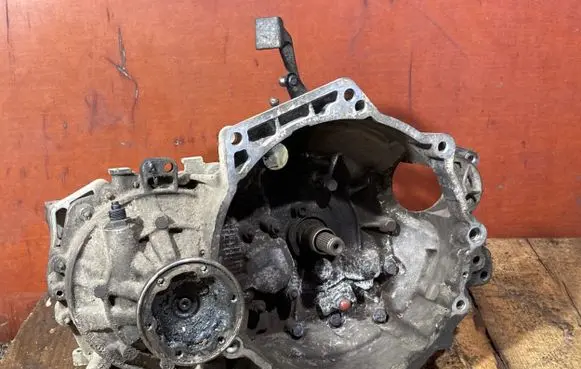 Seat Cordoba (6K) Manual 5 speed gearbox EKU